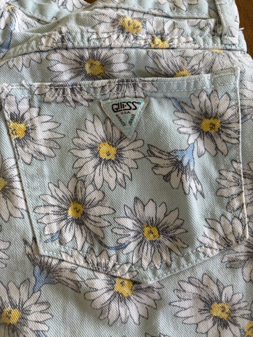 🌼 Vintage GUESS by Georges Marciano Daisy Print Shorts Size 1 - Picture 8 of 12